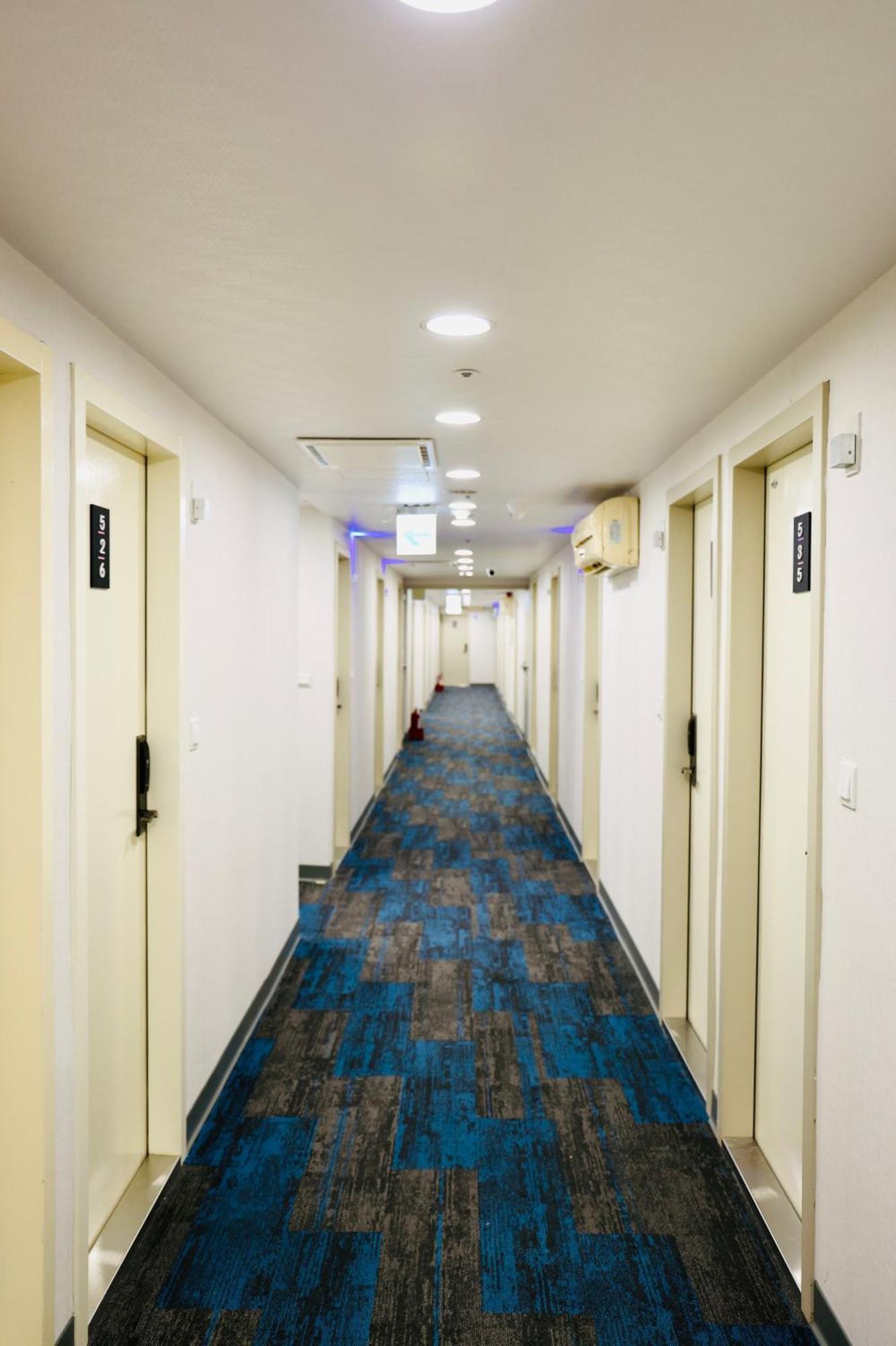 歐法行旅 O Fun Hotel Taipei Esterno foto